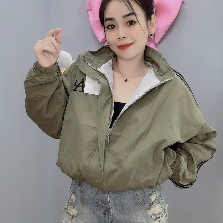 Áo Khoác Dù Trượt Nước 2 Lớp Cổ Đứng Phối Tay 3 Sọc Họa Tiết Chữ Ia -Htm Fashion - Ảnh 4