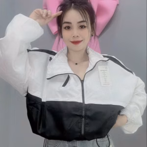 Áo Khoác Dù Nữ 2 Lớp Trượt Nước Phối Khóa Kéo Trước Ngực Có Dây Rút - Htm Fashion