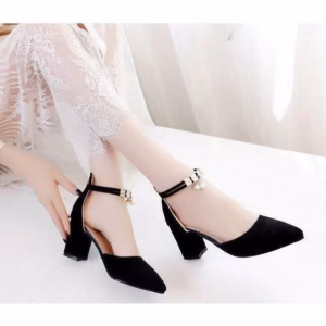 Giày Cao Gót Vuông 7 Phân Bít Mũi Vòng Cổ Hạt Châu Sh1050 - Sam Store