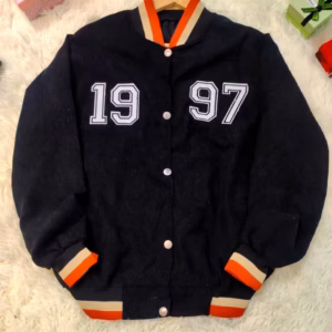 Sale Sốc 50% Áo Khoác Nhung Tăm Thêu C2 - Nana House