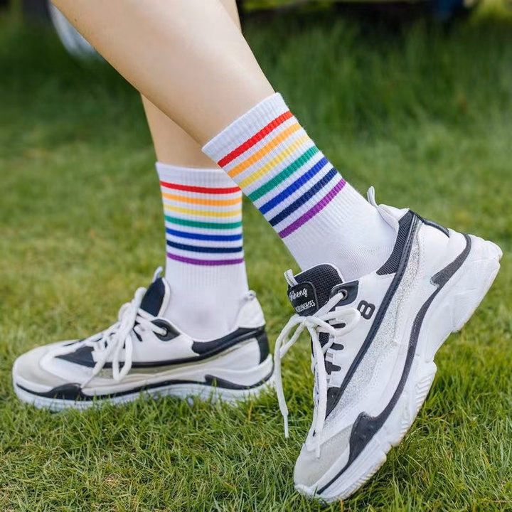 Combo 5 Đôi Tất Cao Cổ Sọc Kẻ Cầu Vồng Kiểu Dáng Unisex - Chipxinhxk - Ảnh 4