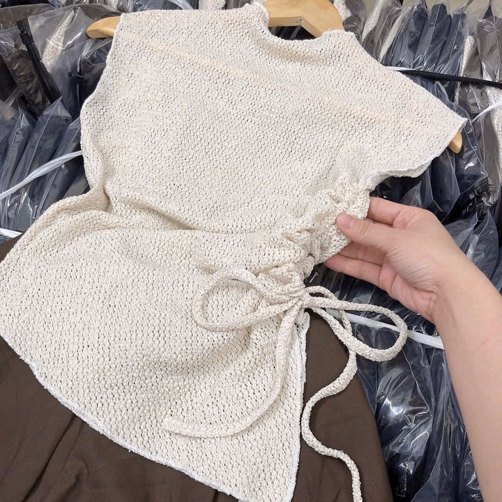 Áo Kiểu Len Lưới Rút Eo Xinh - Lê Phương Boutique