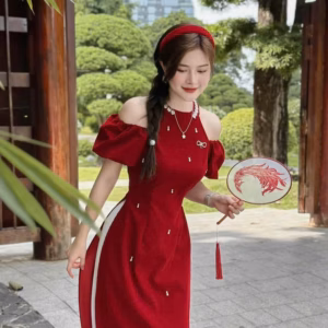 Set Áo Dài Cách Tân Nhung Cổ Yếm Đính Phụ Kiện S3-Nana House