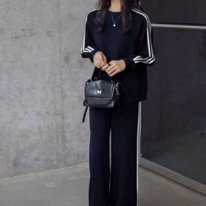 Set Đồ Nam Nữ Unisex 2 Món Áo Sweater & Quần Baggy 3 Sọc Thun Tổ Ong - Ausa House