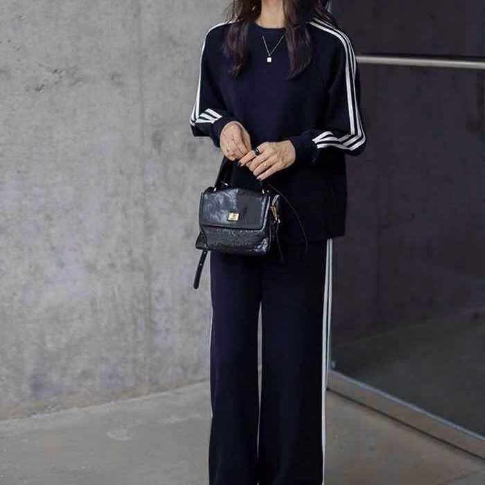 Set Đồ Nam Nữ Unisex 2 Món Áo Sweater & Quần Baggy 3 Sọc Thun Tổ Ong - Ausa House