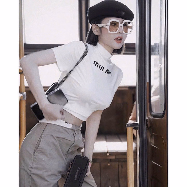 Áo Thun Cổ Lọ Borip Dày Mịn Đẹp Min Min - Lê Phương Boutique