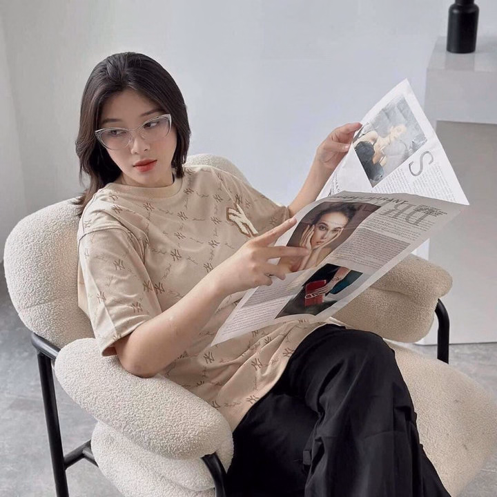 Áo Cộc Tay Cổ Tròn In Họa Tiết Monogram Full Áo Dành Cho Bạn Nữ Slcxa260 - Chipxinhxk - Ảnh 2