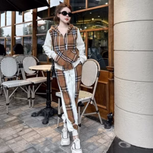 Set Bộ Đồ Nữ Nỉ Phối Sọc Caro Siêu Ngầu Thời Trang Hot - Htm Fashion