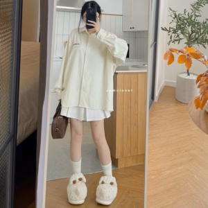 Áo Sơ Mi Unisex Nam Nữ Chất Vải Da Lộn Form Rộng Thêu Chữ Ở Ngực Đơn Giản Mà Đẹp Tp62 - Golden Dream