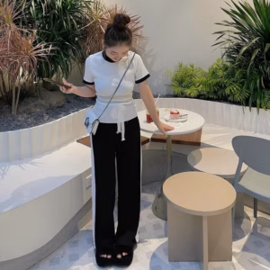 Set Bộ Thun Gân Phối Viền Trơn - Lê Phương Boutique