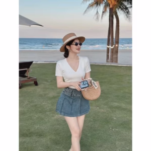 Aó Phông Cộc Tay Kiểu Cổ V Khoét Sâu Quyến Rũ Dành Cho Bạn Nữ Slcxa291 - Chipxinhxk