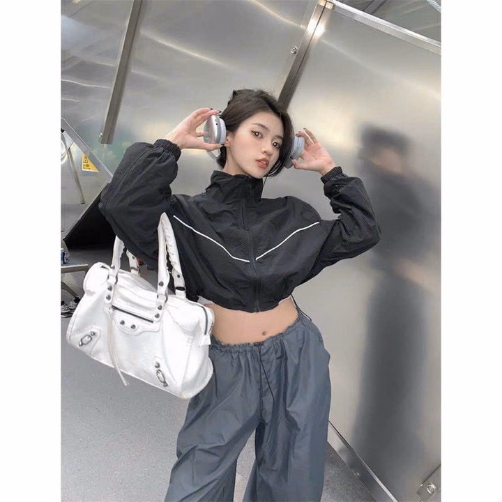 Áo Khoác Dù Nữ 2 Lớp Dáng Lửng Phối Sọc Ngang Áo Siêu Đẹp Phong Cách - Htm Fashion - Ảnh 4