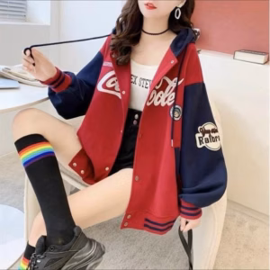Áo Khoác Nữ Bóng Chày Vải Nỉ Dày Dặn Phối Mũ Rộng Thêu Chữ Coca Cole Unisex Nam Nữ Tp66 - Golden Dream