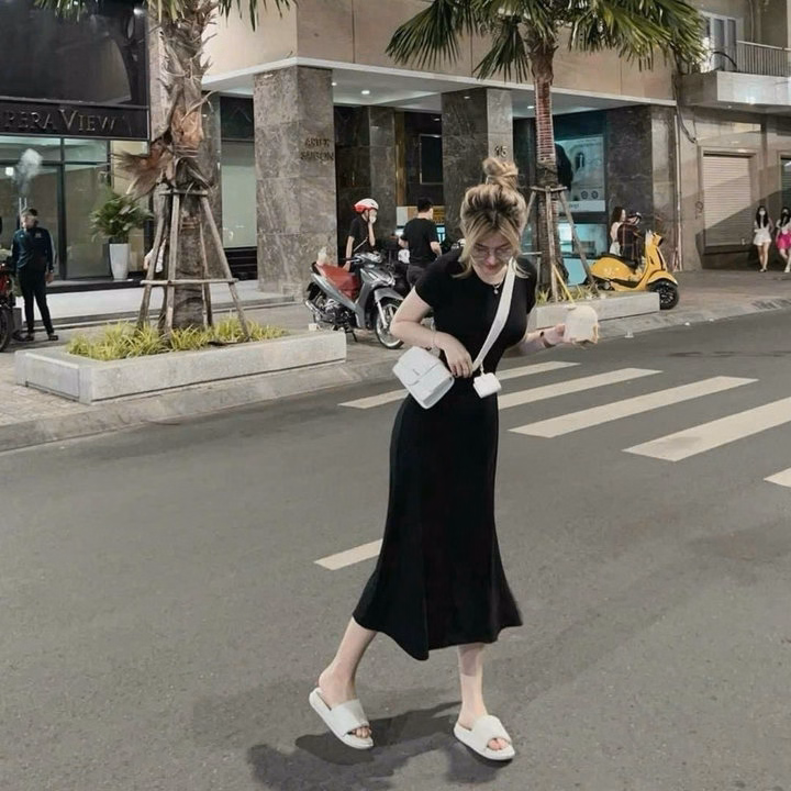 Đầm Thun Gân Tăm Siêu Dài Xẻ Tà Bh8501- Nana House - Ảnh 4