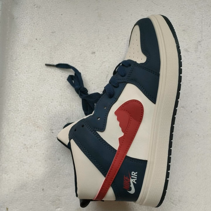 Giày Thể Thao Nam Nữ Cổ Cao Hàng Đẹp Mềm ,Êm Chân - Thanh Hà Pharma - Ảnh 3