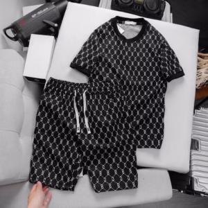 Bộ Thể Thao Nam Cổ Tròn Chất Liệu Vải Umi Chéo Thoáng Mát - Men’S Style