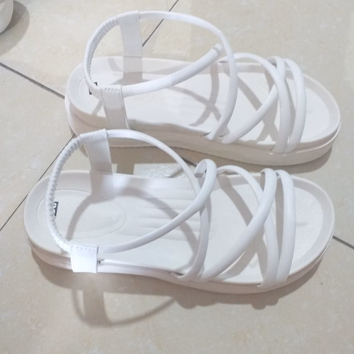 Dép Xăng - Đan Sandal Nữ Đẹp Đế Bằng 4 Phân Thời Trang Hè 2024 Larita 235 - Ảnh 7