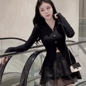 Set Áo Tăm Lạnh Kèm Chân Váy Voan Lưng Thun - Lê Phương Boutique