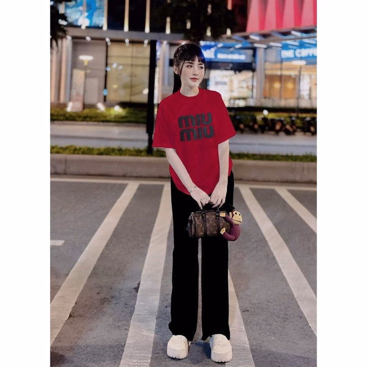 Sét Bộ Quần Ống Rộng Cạp Chun + Áo Phông Đỏ Pari Form Rộng - Ảnh 2