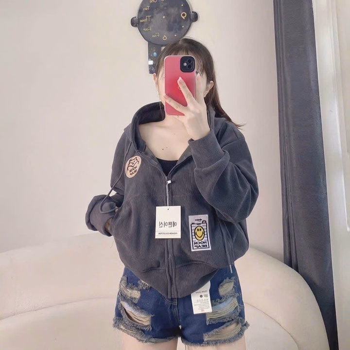 Áo Khoác Nhung Gân Nữ Có Túi Trong Thêu Mặt Cười Phối Khóa Kéo Chống Nắng Tốt -Htm Fashion