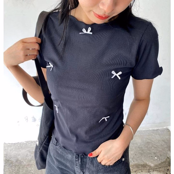 Áo Thun Brandy Coquette Tay Ngắn Cổ Tròn Cuốn Biên Gu32O- Sam Store - Ảnh 6