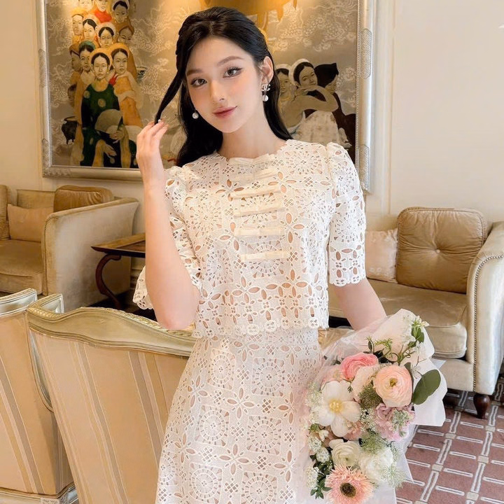 Set Đầm Váy Nữ Ren Tay Lỡ Thiết Kế Siêu Xinh Bh100G- Nana House