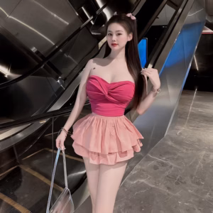 Set Cúp Ngực Kèm Chân Váy Tầng - Lê Phương Boutique