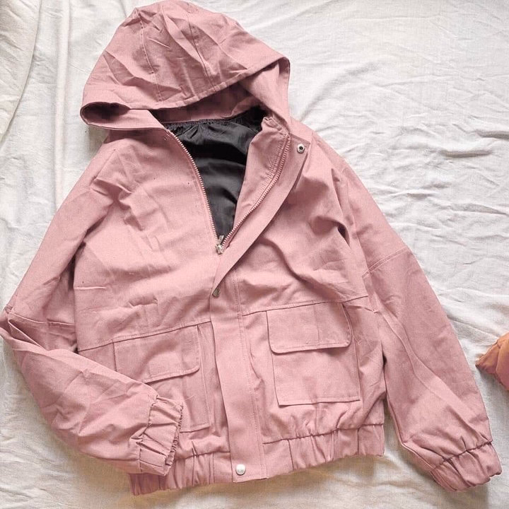 Áo Khoác Kaki Nữ Có Nón Phối Túi Hộp Thiết Kế Khóa Kéo Kèm Nút Bấm Ngoài -Htm Fashion - Ảnh 3