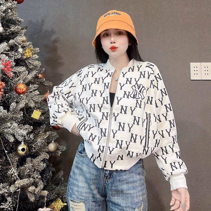 Áo Khoác Nữ Croptop Dáng Lửng Túi Phối Khóa Kéo In Chữ Ny Cá Tính -Htm Fashion