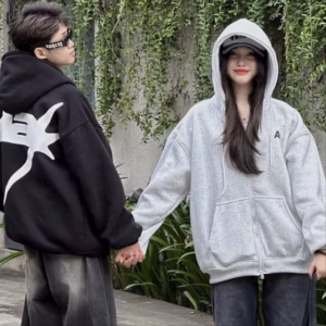 Áo Khoác Cặp Đôi Nam Nữ Có Nón Form Rộng Phối Khóa Kéo 2 Đầu In Chữ Aa -Htm Fashion