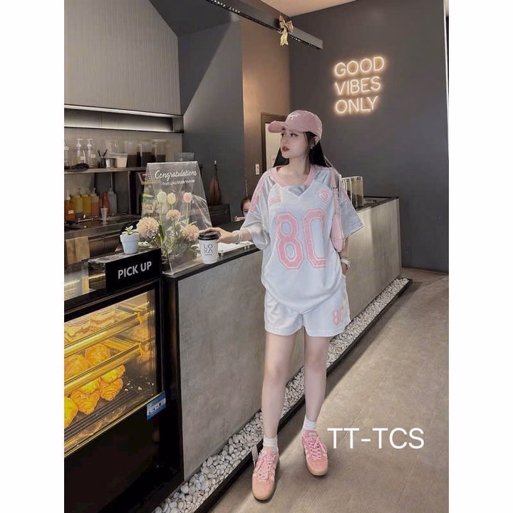 Set Bộ Nam Nữ Unisex Vải Mè Thái Phi Bóng Cổ Tim In Số 80 Năng Động Tp22 - Golden Dream - Ảnh 2