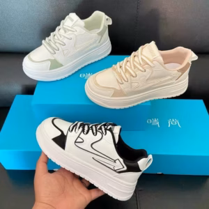 Giày Thể Thao Nữ Fashion, Đế Cao 4 Cm, Trẻ Trung Năng Động - Haanh