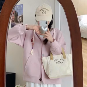 Áo Khoác Nỉ Nữ Có Nón Thiết Kế Khuy Gài Thêu Trái Cây Ở Ngực -Htm Fashion