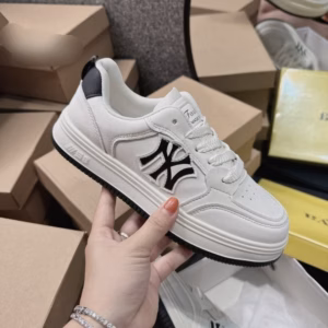 Giầy Thể Thao Ny Cổ Ngắn, Đế Cao 4Cm, Trẻ Trung Năng Động- Haanh