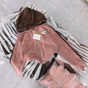 Áo Khoác Nữ Vải Nhung Gân Phối Mũ Khác Màu Minmi Siêu Xinh Va69 - Phương Store