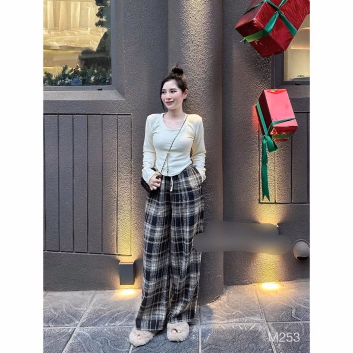 Sét Bộ Quần Kẻ Caro Đen + Mix Áo Thu Đông Dài Tay Cổ Tròn Trơn Form Rộng - Ảnh 2