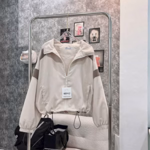 [Ảnh Thật ] Áo Khoác Lửng Craptop Nhung Bố 2 Lớp Phối Sọc Tay Bomber Khoá Kéo Unsiex Ulzzang Nam Nữ - Tp54