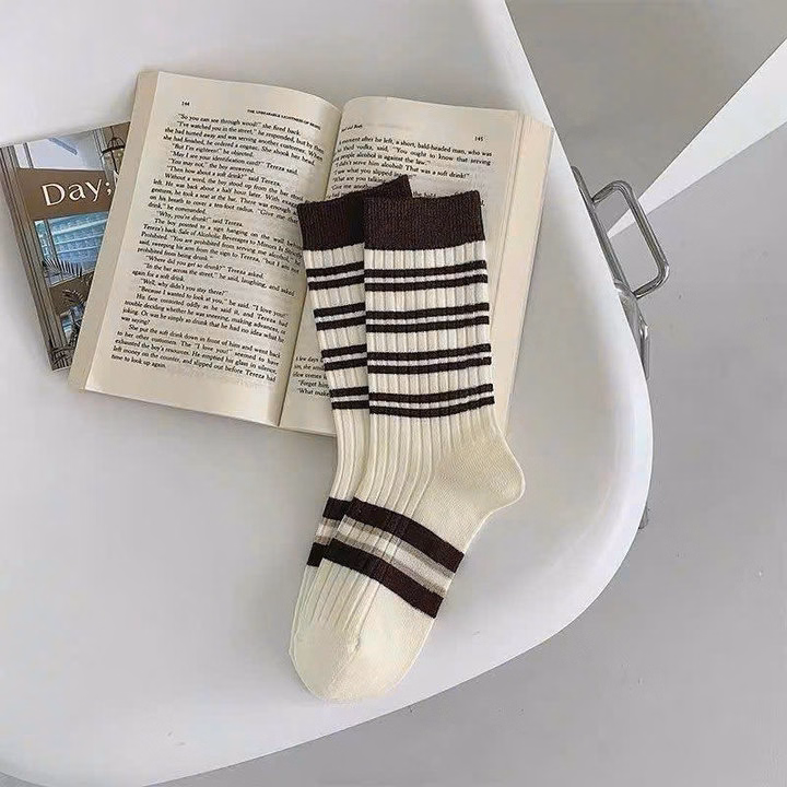 Set 5 Đôi Tất Nữ Gấu Kẻ Cao Cổ Dễ Thương Dành Cho Nữ - Ảnh 7