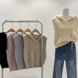 Áo Ba Lỗ Len Có Mũ- Chipxinhxk