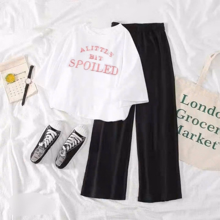 Set Bộ Nữ Quần Rộng Đen Hack Dáng + Mix Áo Phông Tăm Hàn Chữ Spoiled Dáng Ngắn Mùa Hè - Ảnh 2