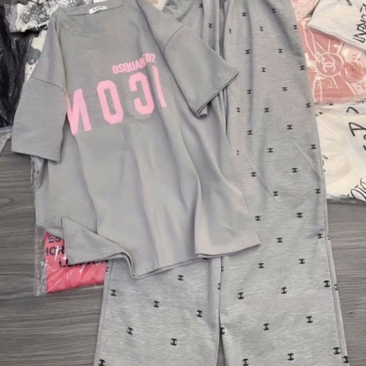 Tổng Hợp Các Mẫu Quần Ống Rộng Cạp Cao + Mix Áo Phông Form Rộng Chữ -Icon Xám - Ảnh 4