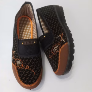 Giày Cụ Bà, Thêu Họa Tiết, Êm Chân, Nhẹ, Bền Đẹp- Haanh