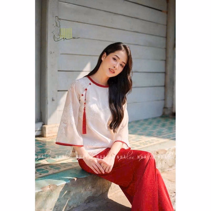 Set Đồ Nữ Áo Gấm Thêu Hạc Cổ Tròn Phối Quần Tuyết Nhung Tp10 - Golden Dream - Ảnh 2