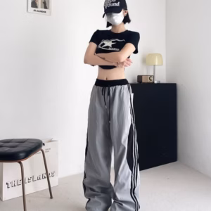 Quần Dài Nam Nữ Chất Liệu Dù Trượt Nước Phối 3 Sọc Siêu Hot - Htm Fashion