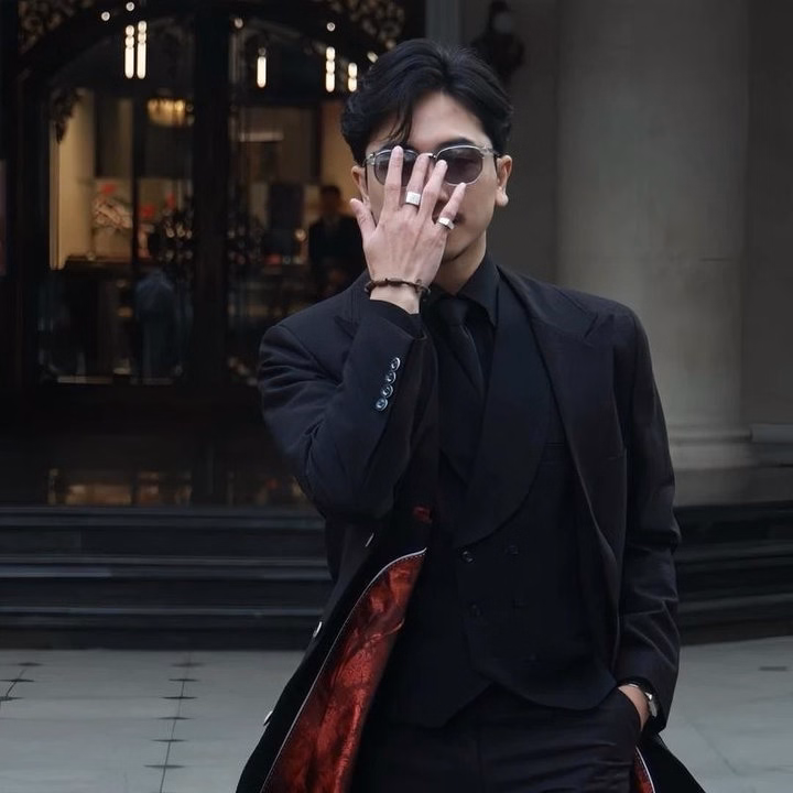 Áo Gile Nam Avn03 Cổ Vest Cao Cấp Ve Rộng 2 Lớp Đai Tôm Sau Lưng Cách Điệu Thiết Kế Sang Trọng Lịch Lãm -Tuto5 - Ảnh 4