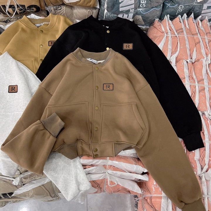 Áo Khoác Bomber Nỉ Phối Khuy Bấm Form Croptop Lửng - Htm Fashion