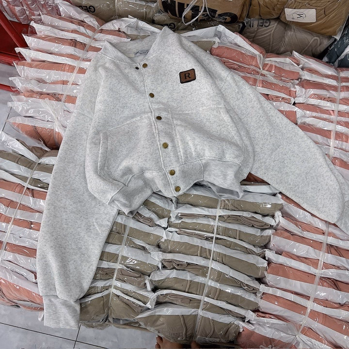 Áo Khoác Bomber Nỉ Phối Khuy Bấm Form Croptop Lửng - Htm Fashion - Ảnh 7