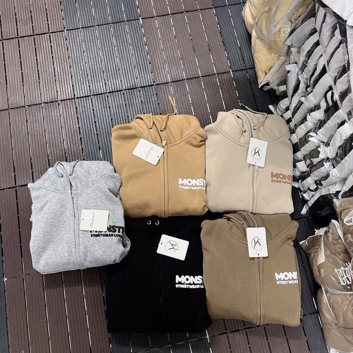 Áo Khoác Hoodie Nỉ Nam Nữ Form Rộng In Chữ Monsters - Htm Fashion - Ảnh 4