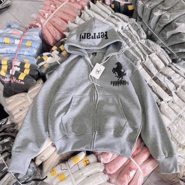 Áo Khoác Nỉ Nam Nữ Có Nón Họa Tiết In Ferrari - Htm Fashion - Ảnh 9