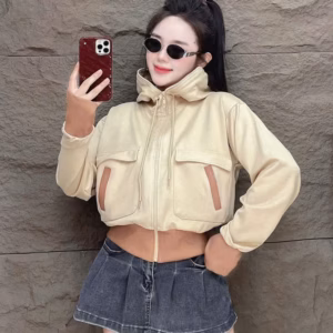 Áo Khoác Nữ Form Lửng Vải Thun Pc Mịn Phối Túi Hộp Mũ Rộng Siêu Xinh Ut44 - Golden Dream